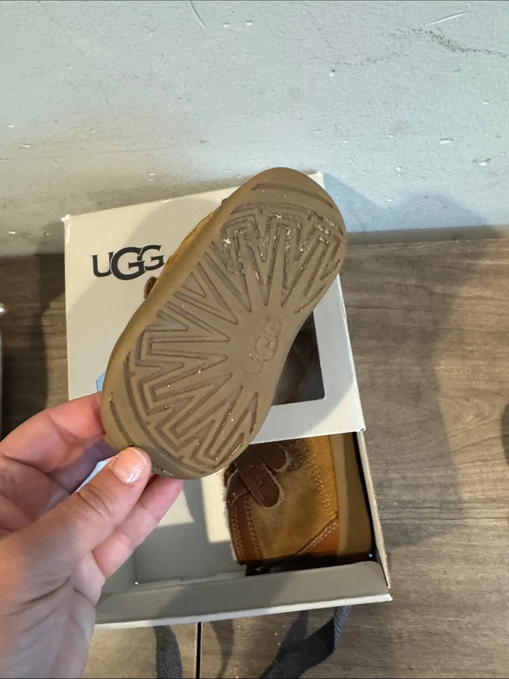 UGG Men's Chukka Boots in Tan and Brown Suede
